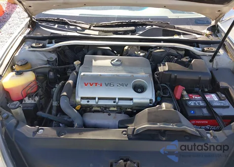 2003 Lexus Es 300 from USA, damaged, VIN JTHBF30G136010851